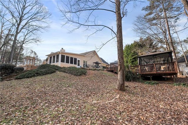 2178 Breezewood Drive, Monroe, GA 30655