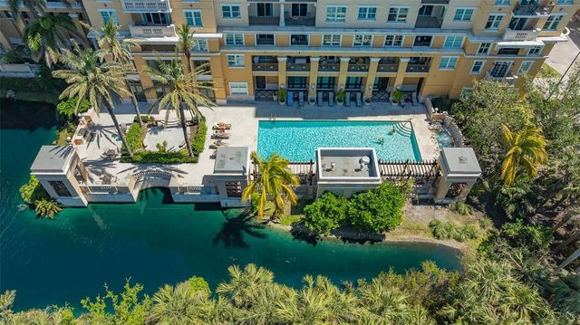 750 N TAMIAMI TRAIL 1018, Sarasota, FL 34236