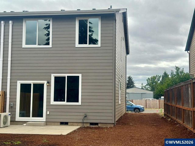 196 Gwinn St E, Monmouth, OR 97361