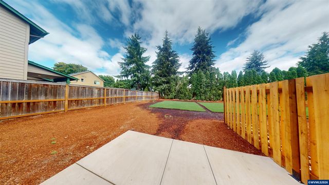 196 Gwinn St E, Monmouth, OR 97361