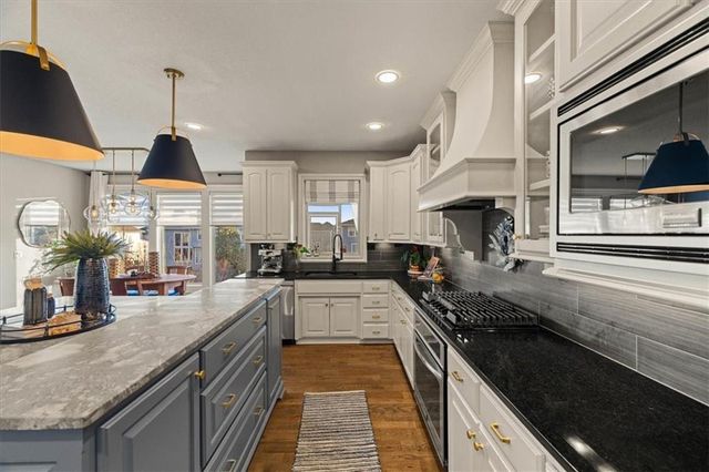 12309 W 162nd Street, Overland Park, KS 66221