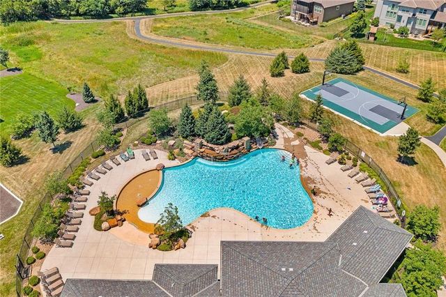 12309 W 162nd Street, Overland Park, KS 66221