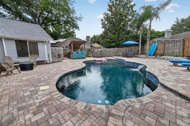 962 EDGEHILL DRIVE, Palm Harbor, FL 34684
