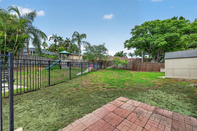 962 EDGEHILL DRIVE, Palm Harbor, FL 34684