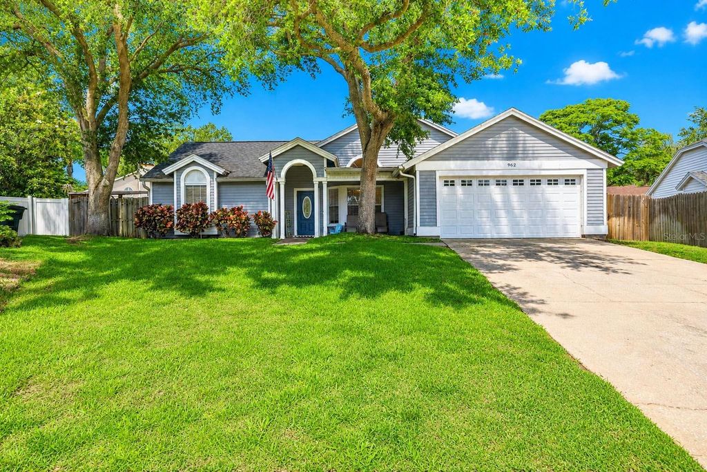 962 EDGEHILL DRIVE, Palm Harbor, FL 34684