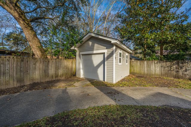719 Swan Avenue, Charleston, SC 29414