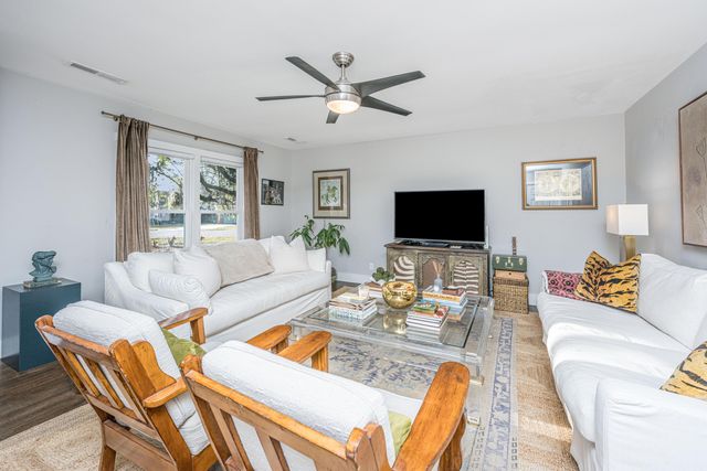 719 Swan Avenue, Charleston, SC 29414