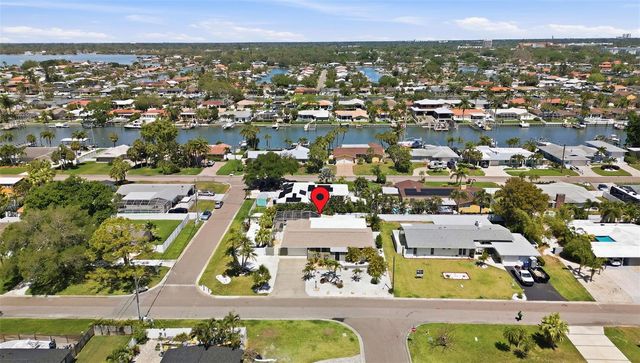 4091 50TH AVENUE S, St Petersburg, FL 33711