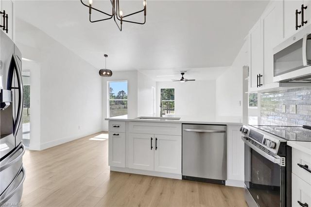 3760 50th AVE NE, Naples, FL 34120