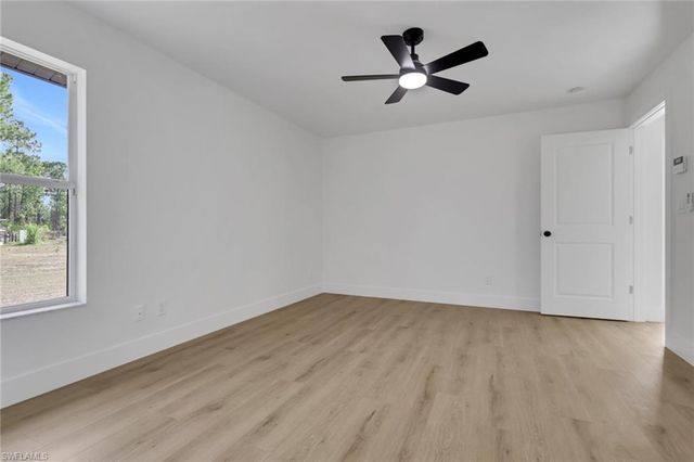 3760 50th AVE NE, Naples, FL 34120