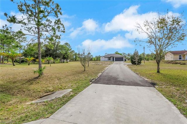 3760 50th AVE NE, Naples, FL 34120