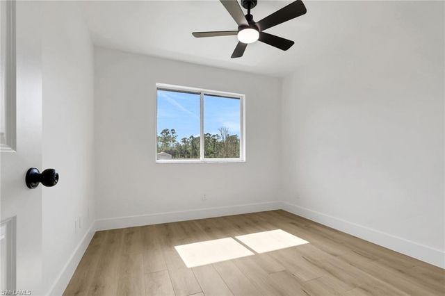 3760 50th AVE NE, Naples, FL 34120