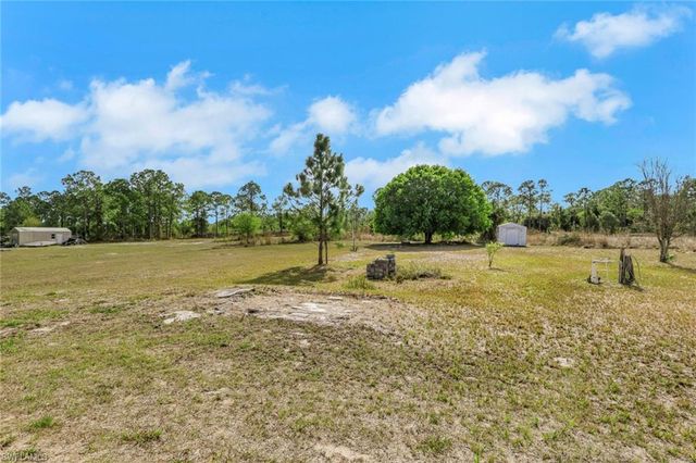 3760 50th AVE NE, Naples, FL 34120