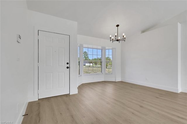 3760 50th AVE NE, Naples, FL 34120