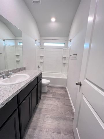 9301 Hill Topper Trail, Fort Worth, TX 76131