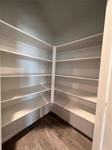 9301 Hill Topper Trail, Fort Worth, TX 76131