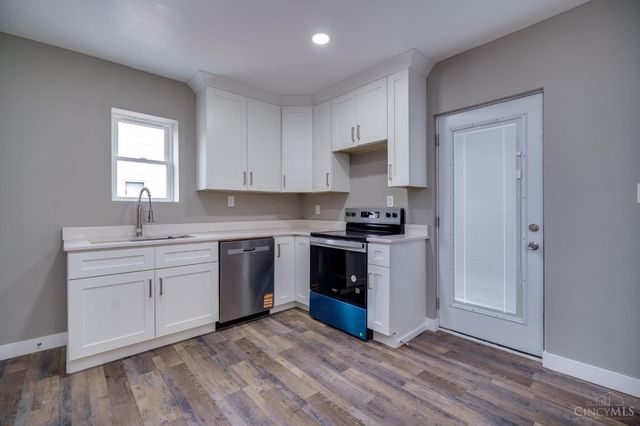 2043 Lawrence Avenue, Norwood, OH 45212