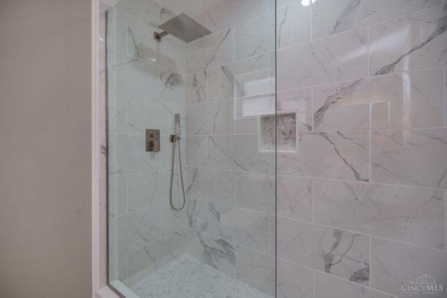 2043 Lawrence Avenue, Norwood, OH 45212