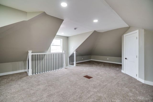 2043 Lawrence Avenue, Norwood, OH 45212