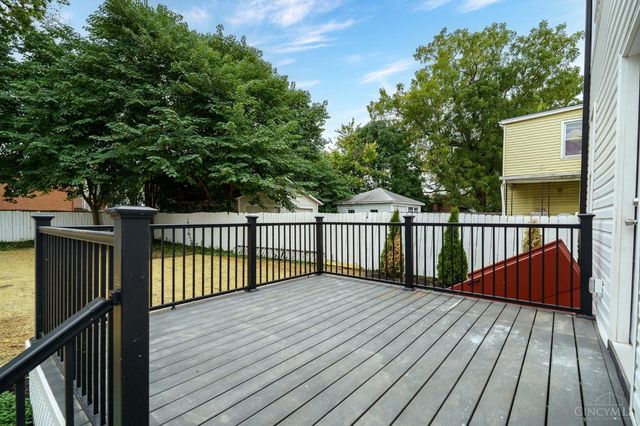 2043 Lawrence Avenue, Norwood, OH 45212