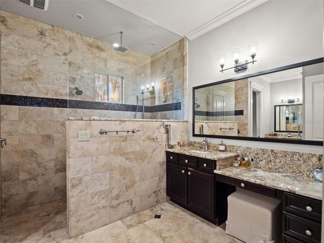 12442 LAKESHORE DRIVE, Clermont, FL 34711