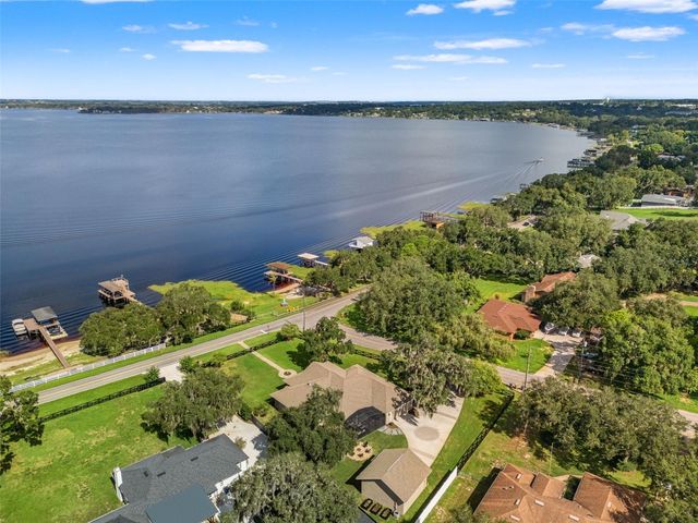 12442 LAKESHORE DRIVE, Clermont, FL 34711