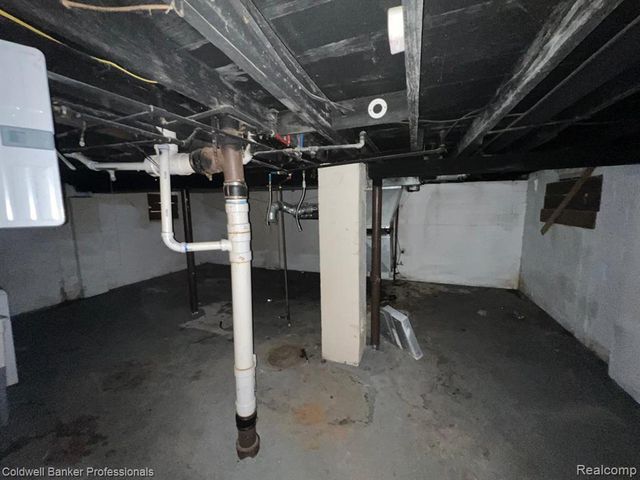 8080 Penrod Street, Detroit, MI 48228