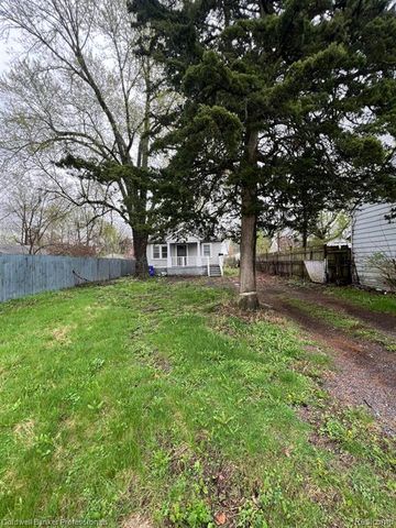 8080 Penrod Street, Detroit, MI 48228