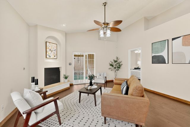 7320 Wild Olive Avenue NE, Albuquerque, NM 87113