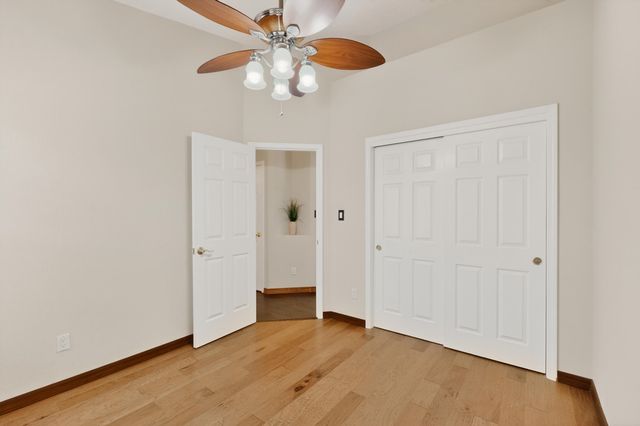 7320 Wild Olive Avenue NE, Albuquerque, NM 87113