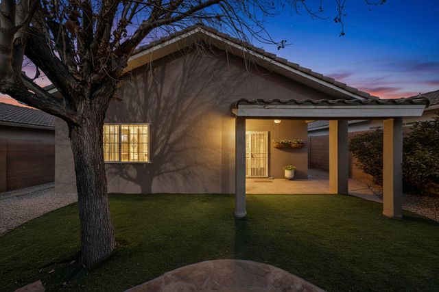 7320 Wild Olive Avenue NE, Albuquerque, NM 87113