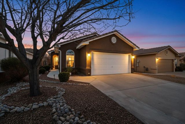 7320 Wild Olive Avenue NE, Albuquerque, NM 87113