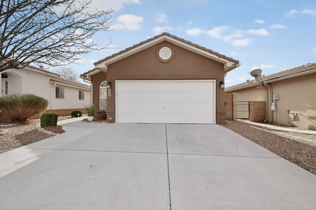 7320 Wild Olive Avenue NE, Albuquerque, NM 87113