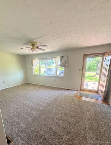 2595 Lebanon Road, Lebanon, OH 45036