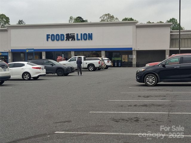 2321 Magnolia Place 12, Morganton, NC 28655