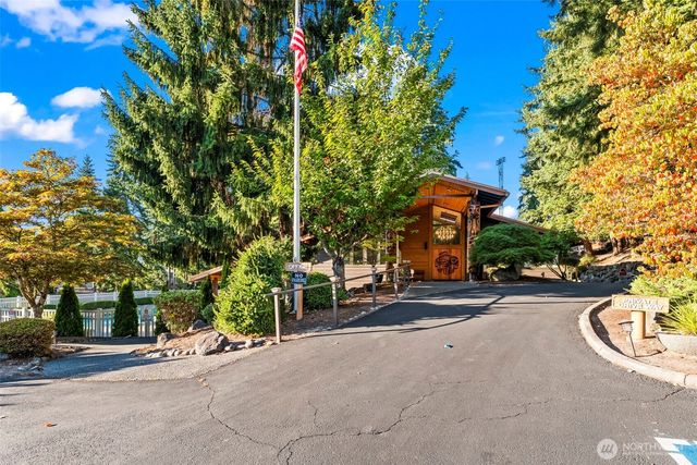 2500 S 370th Street #138, Federal Way, WA 98003