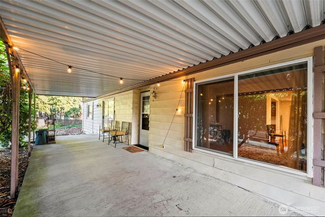 2500 S 370th Street #138, Federal Way, WA 98003