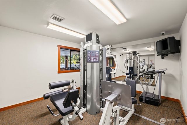2500 S 370th Street #138, Federal Way, WA 98003