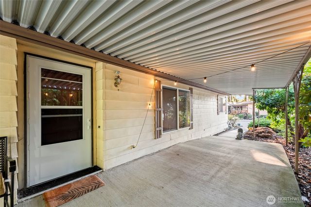 2500 S 370th Street #138, Federal Way, WA 98003