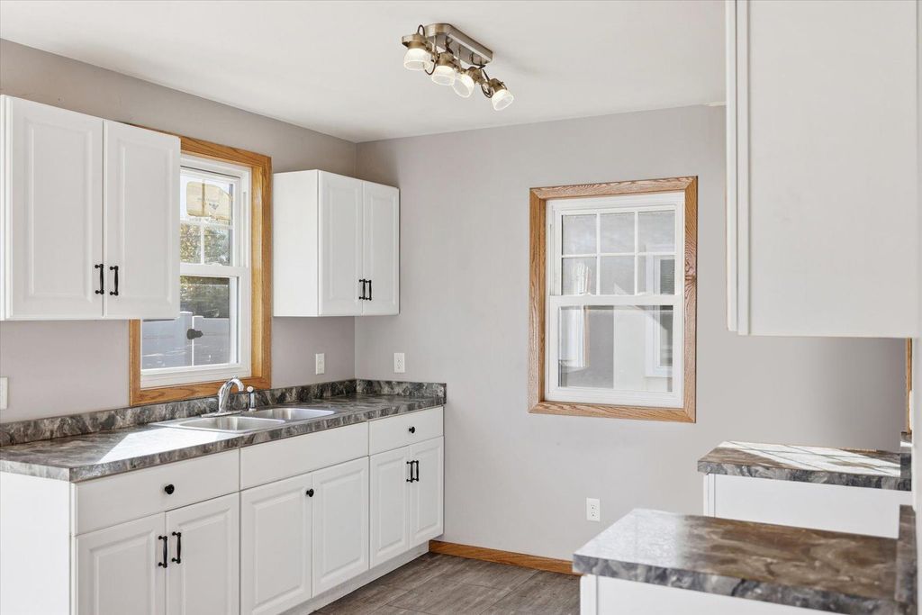 5206 Xerxes Avenue N, Minneapolis, MN 55430 — photo 5