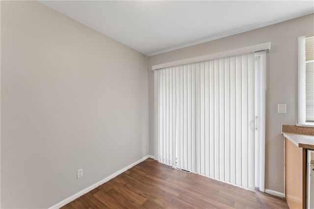 5901 Fairlane Drive, Kansas City, MO 64134