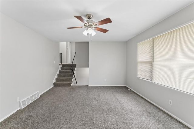 5901 Fairlane Drive, Kansas City, MO 64134