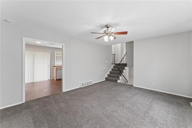 5901 Fairlane Drive, Kansas City, MO 64134