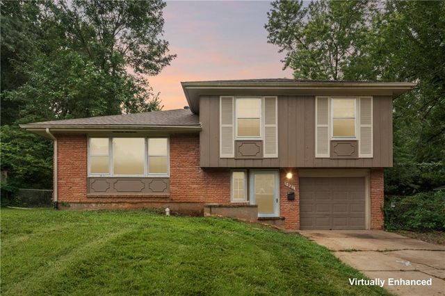 5901 Fairlane Drive, Kansas City, MO 64134