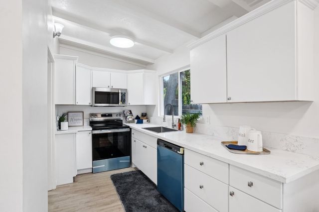 2780 American Ave, Sacramento, CA 95833