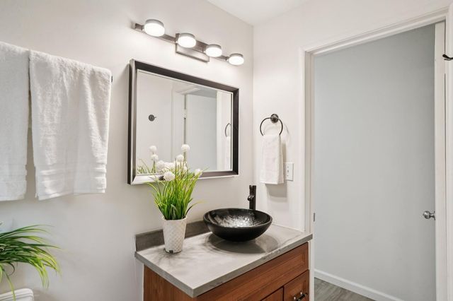 2780 American Ave, Sacramento, CA 95833