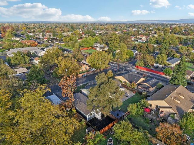 2780 American Ave, Sacramento, CA 95833