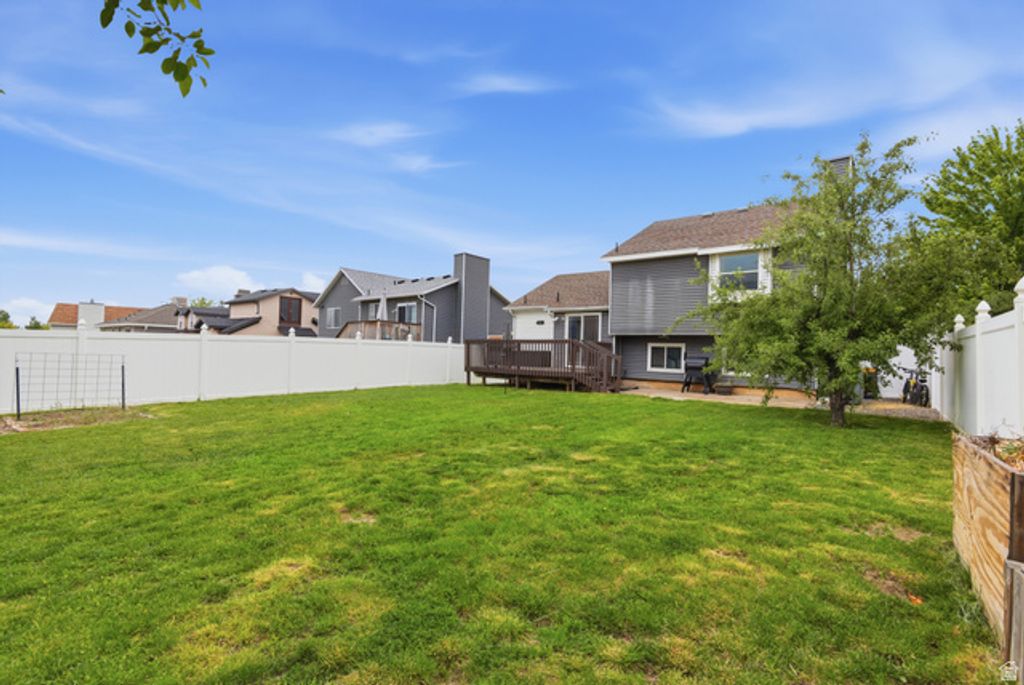 Image 21 of property listing at 1828 N 225 W, Layton, UT 84041