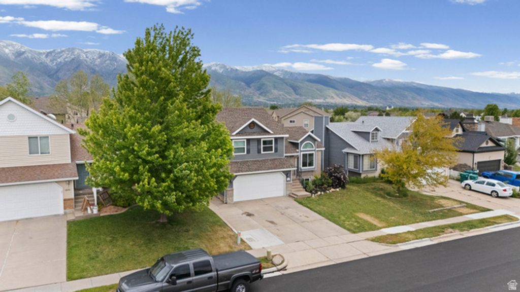 Image 28 of property listing at 1828 N 225 W, Layton, UT 84041