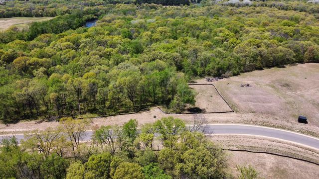 19996 Vintage Drive NW, Oak Grove, MN 55303